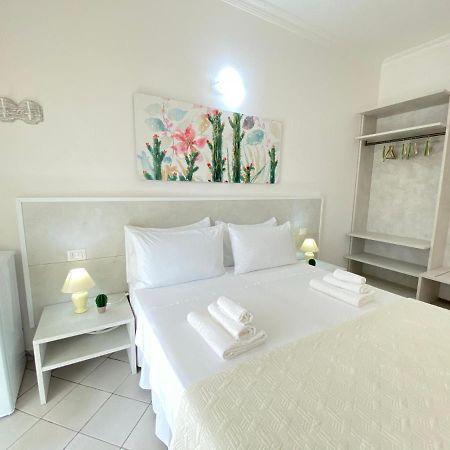 B&B Fellini Gallipoli Bagian luar foto