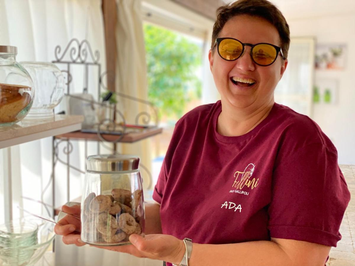 B&B Fellini Gallipoli Bagian luar foto